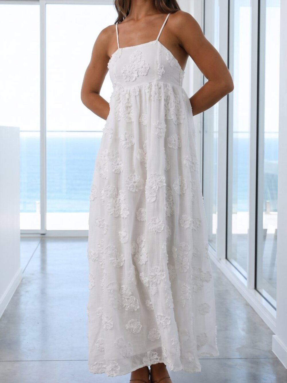 NWT REVOLVE Australia SHOWPO Pink Diamond Claya white embroidery dress US 16